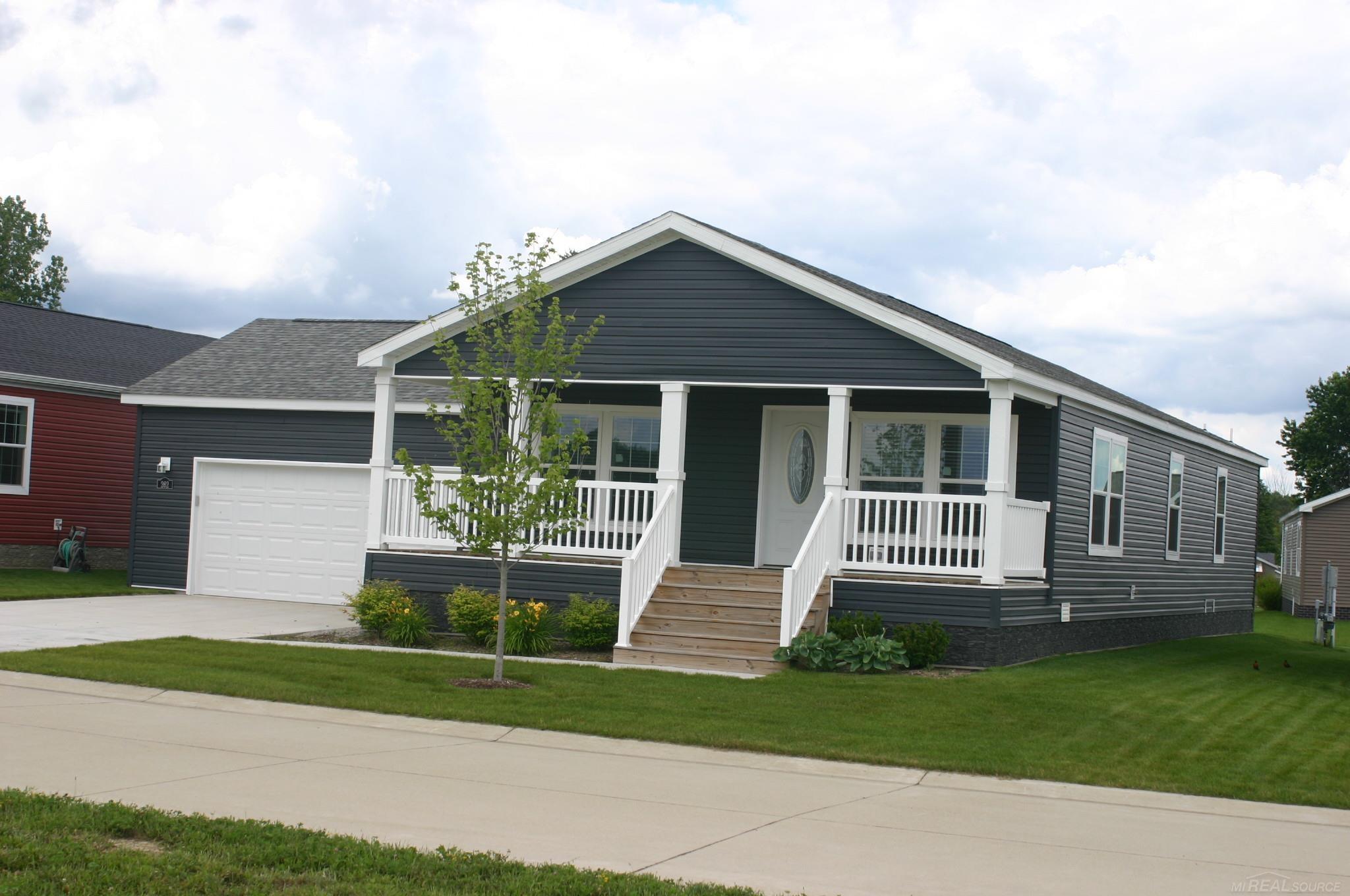 262 Riviera Drive Lapeer, MI 48446 - Photo 1 of 1