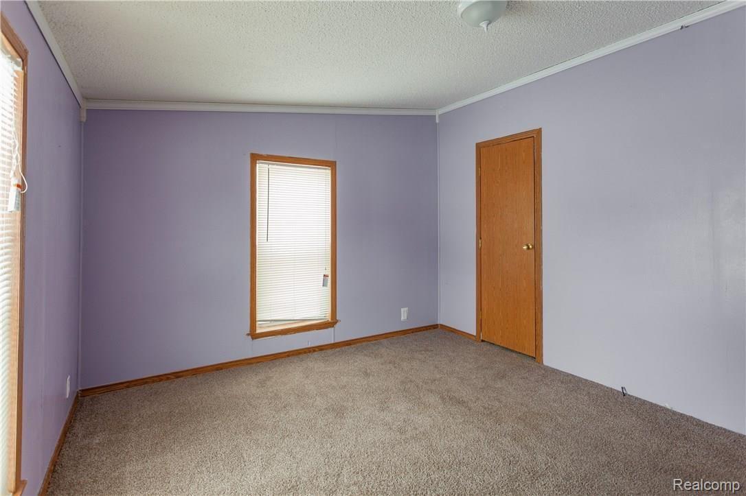 4774 Sycamore Road Newport, MI 48166 - Photo 23 of 29 IMG_4920.jpg