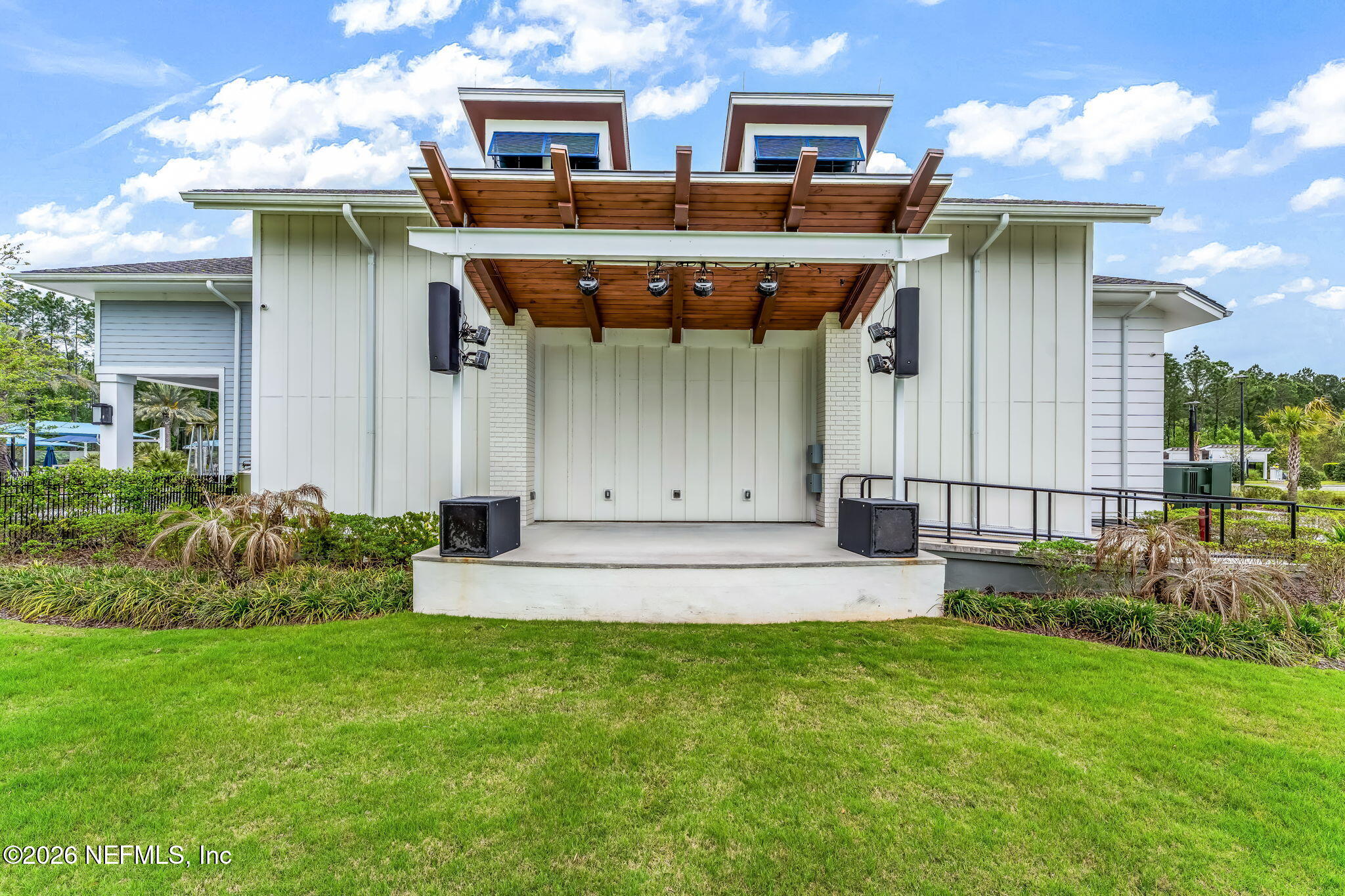 212 Ethereal Square Yulee, FL 32097 - Photo 68 of 82 78-web-or-mls-DSC04711