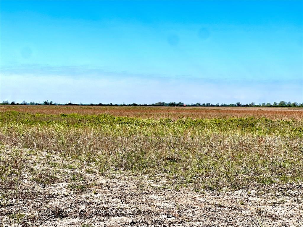 Lot 4 Fm 3013 Road Sealy, TX 77474 - Photo 4 of 7 a view of an ocean