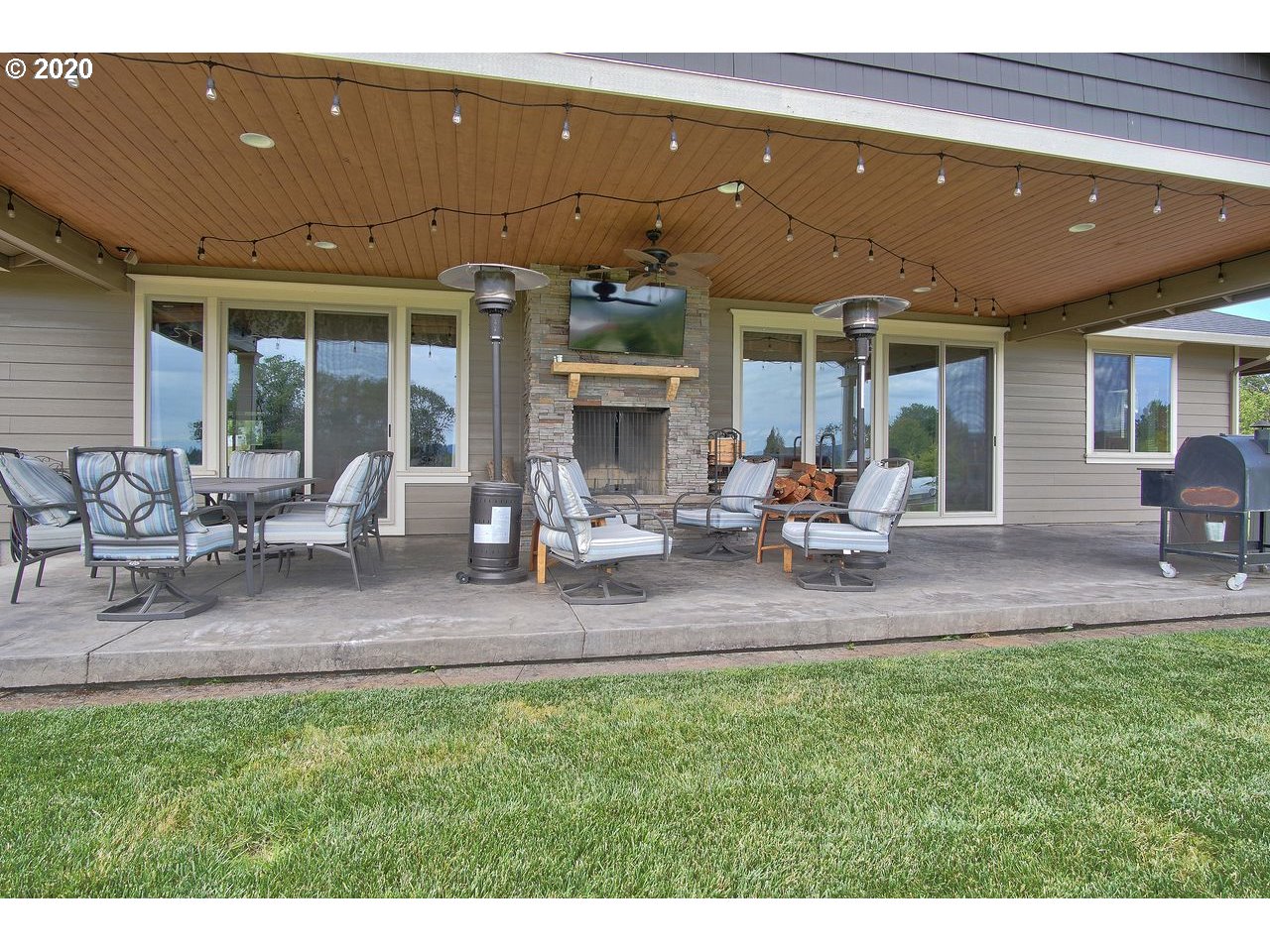 21994 Northeast Sunnycrest Road Newberg, OR 97132 - Photo 21 of 32 Gallery Image 21