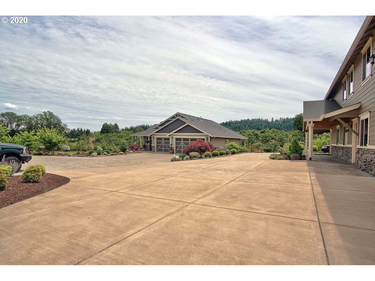 21994 Northeast Sunnycrest Road Newberg, OR 97132 - Photo 22 of 32 Gallery Image 22
