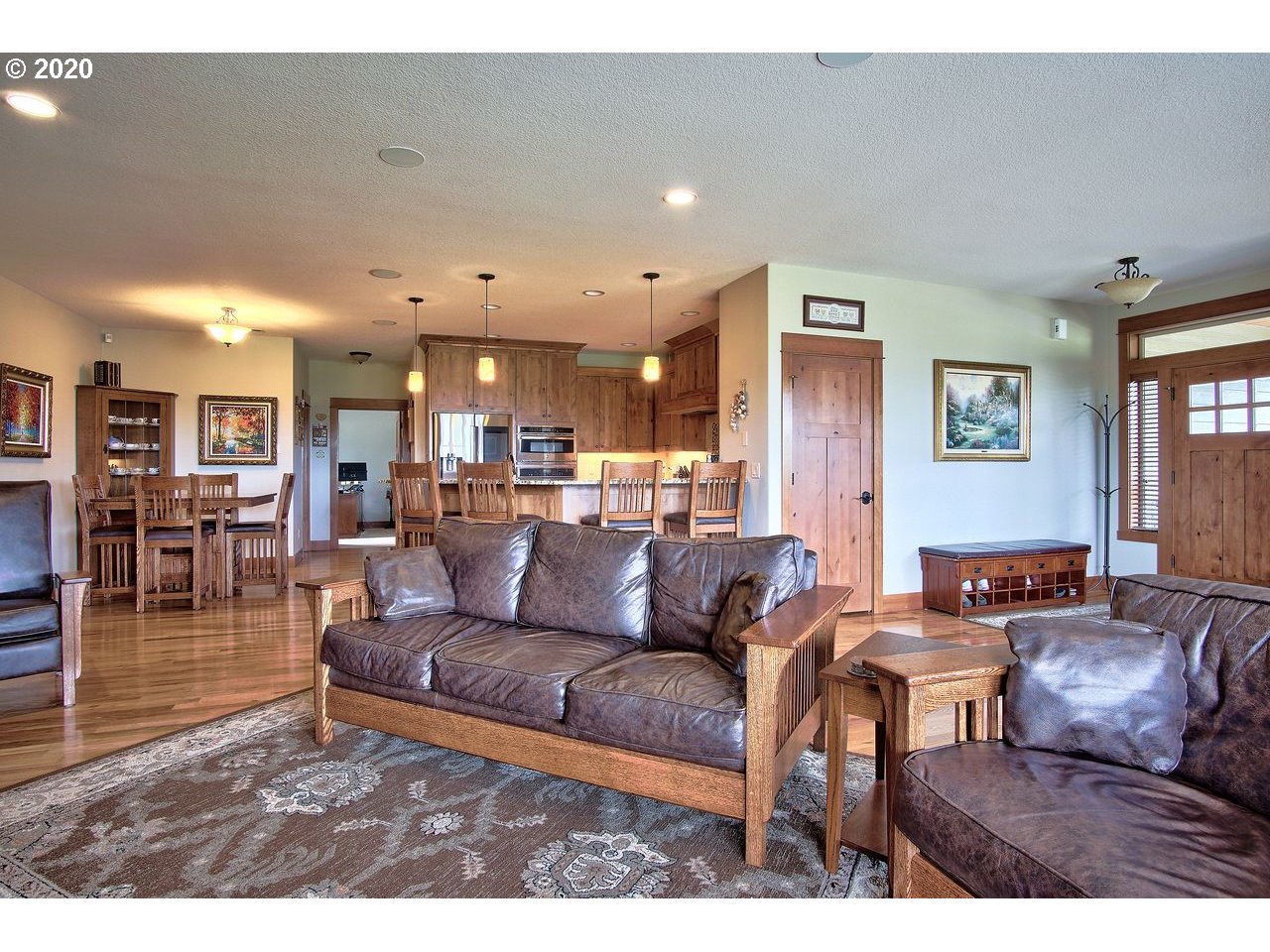 21994 Northeast Sunnycrest Road Newberg, OR 97132 - Photo 7 of 32 Gallery Image 7