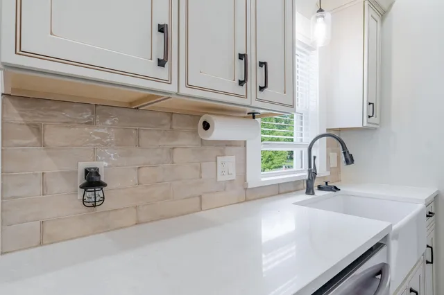 $384,900 | 1808 Washington Street, Valparaiso, IN 46383