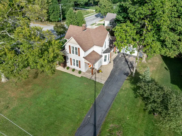 $384,900 | 1808 Washington Street, Valparaiso, IN 46383