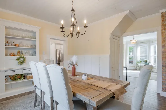 $384,900 | 1808 Washington Street, Valparaiso, IN 46383