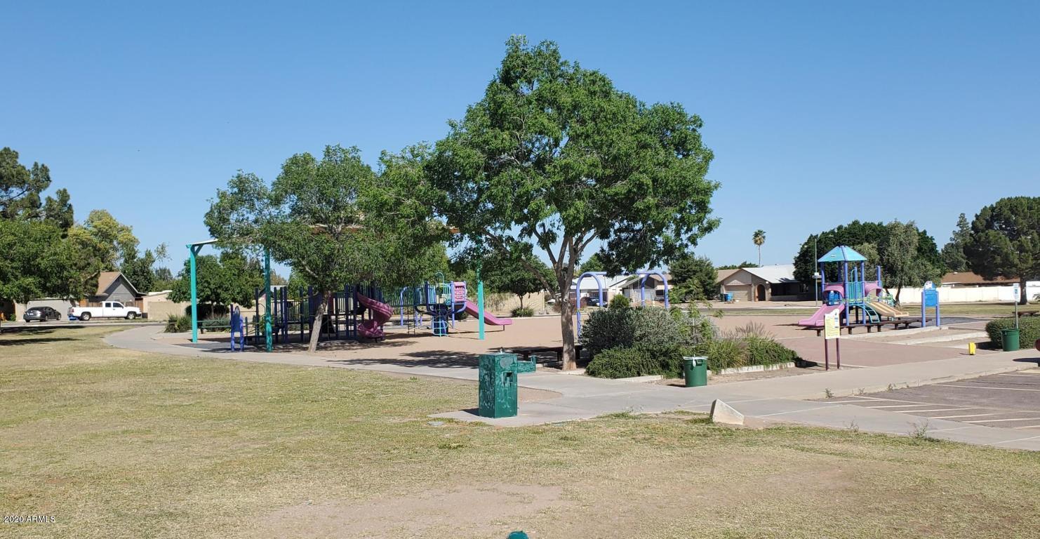 3378 West Grandview Road Phoenix, AZ 85053 - Photo 12 of 55 3378 W Grandview Road