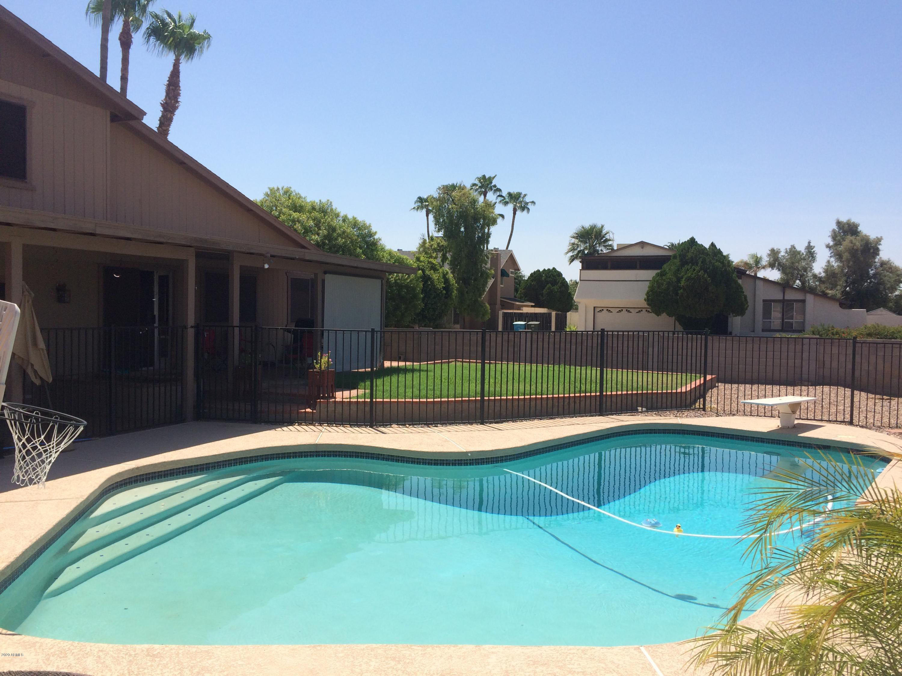 3378 West Grandview Road Phoenix, AZ 85053 - Photo 2 of 55 3378 W Grandview Road