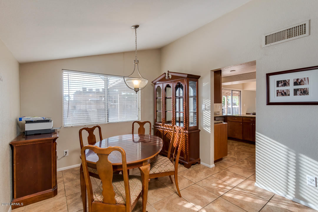 3378 West Grandview Road Phoenix, AZ 85053 - Photo 21 of 55 3378 W Grandview Road