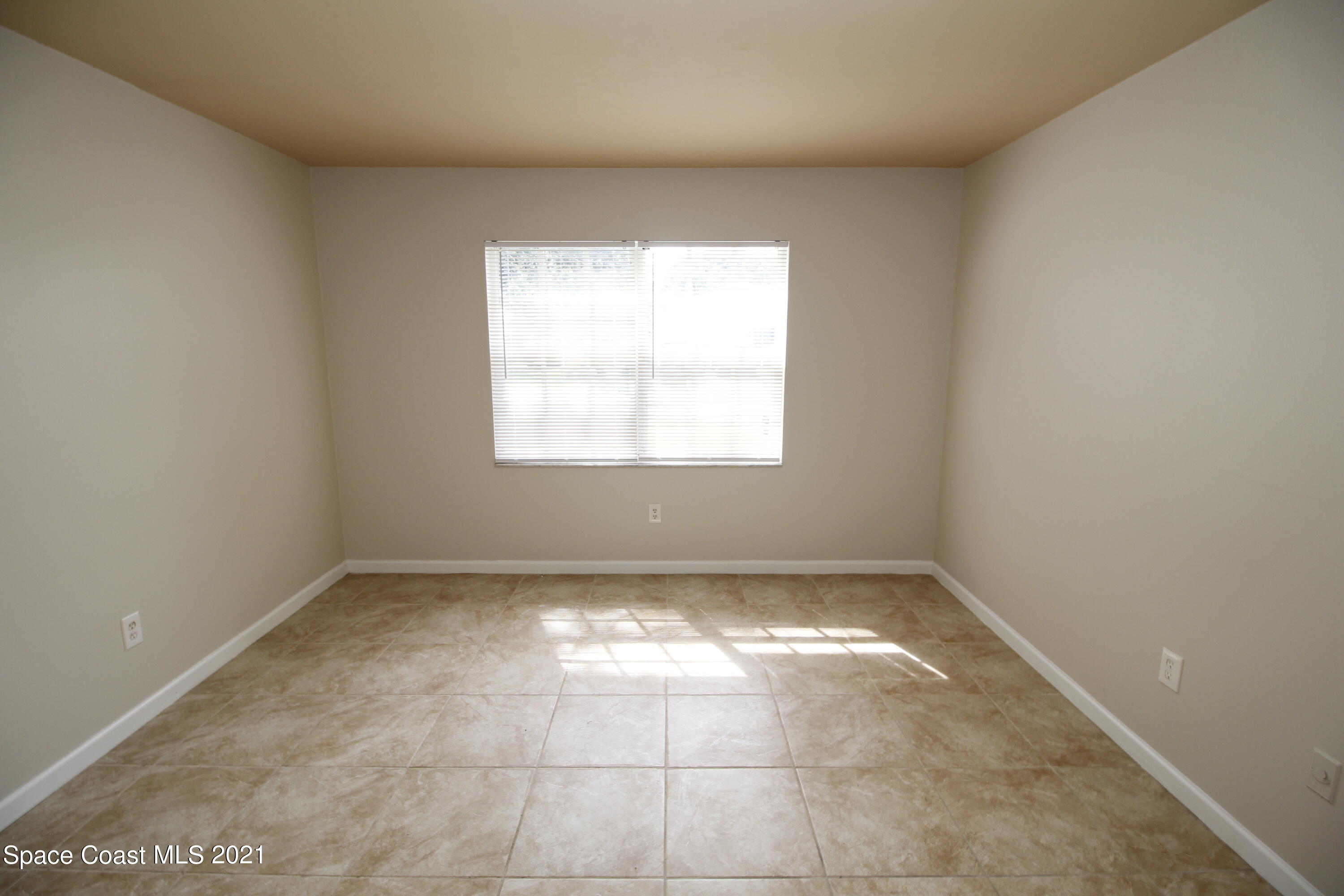 151 Mabry Street Sebastian, FL 32958 - Photo 2 of 16 _MG_4767