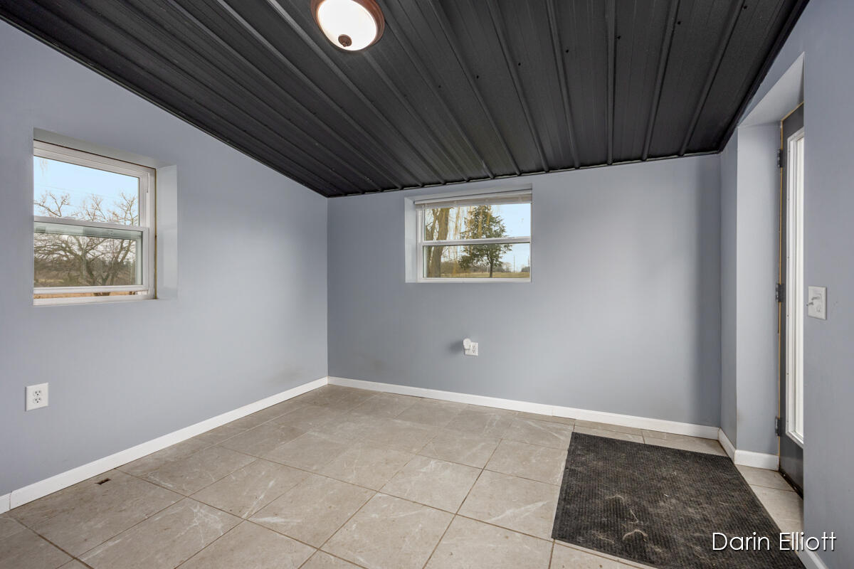 1777 Marquette Road Ionia, MI 48846 - Photo 37 of 49 IMG_1031
