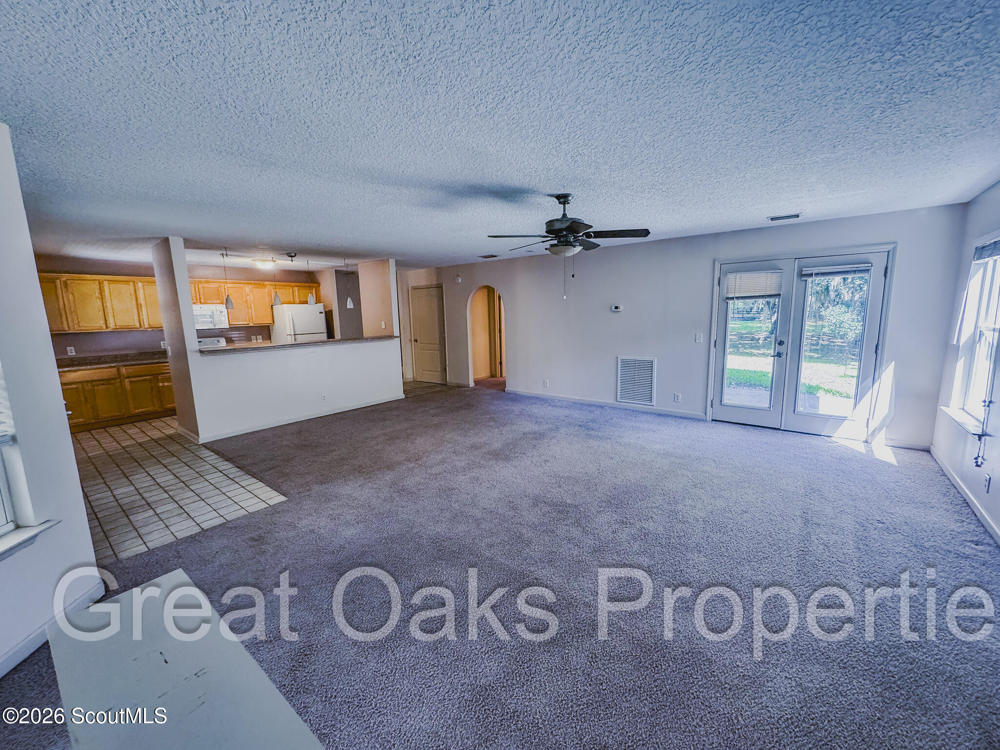 879 Murray Townsend Road, Unit 4 Darien, GA 31305 - Photo 3 of 15