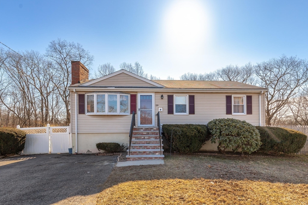 119 Bulfinch Road Lynn, MA 01902 - Photo 3 of 34 Gallery Image 3