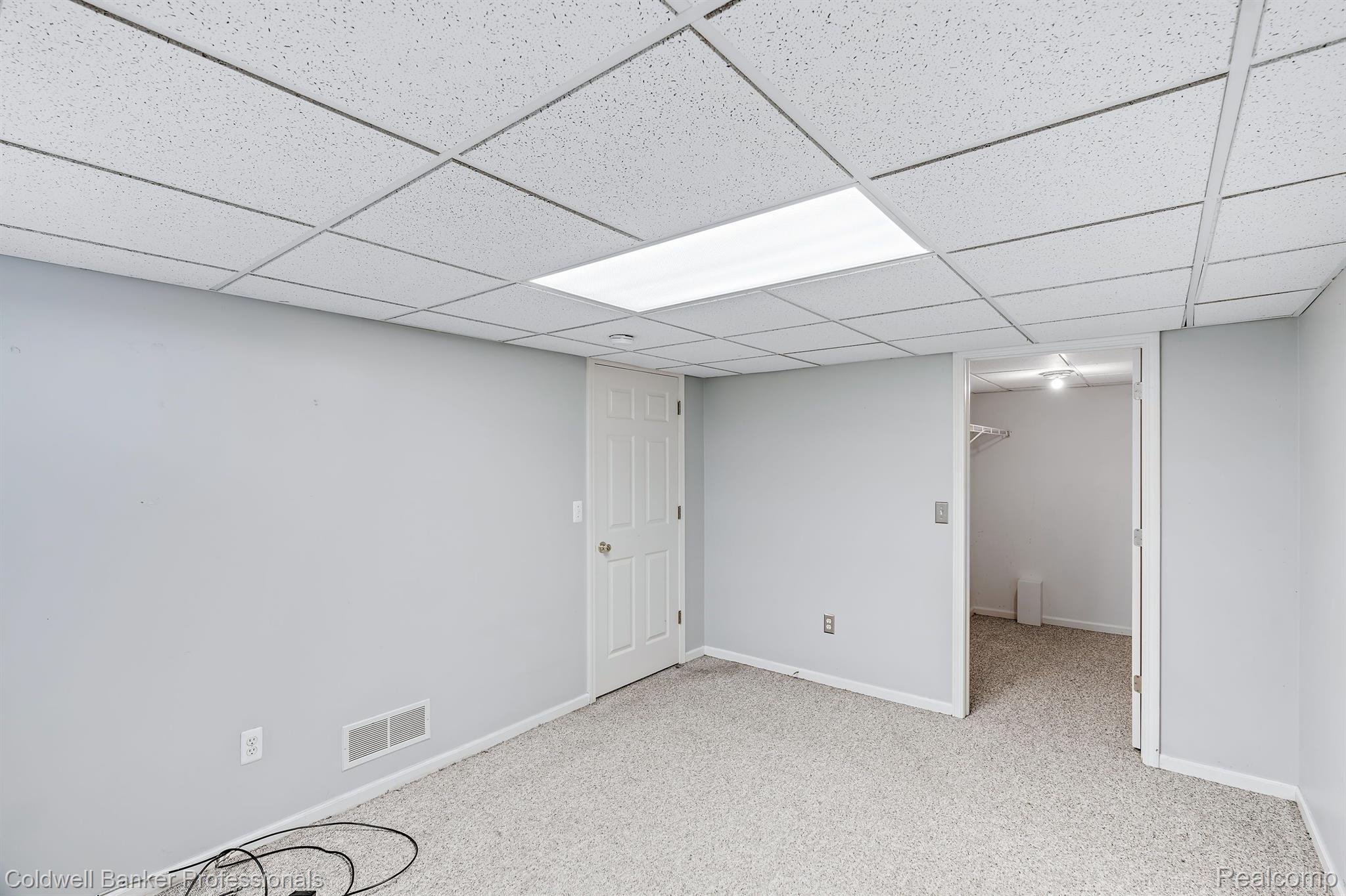 439 Ewell Street Romeo, MI 48065 - Photo 23 of 27 3rd Bedroom Lower Level View 2