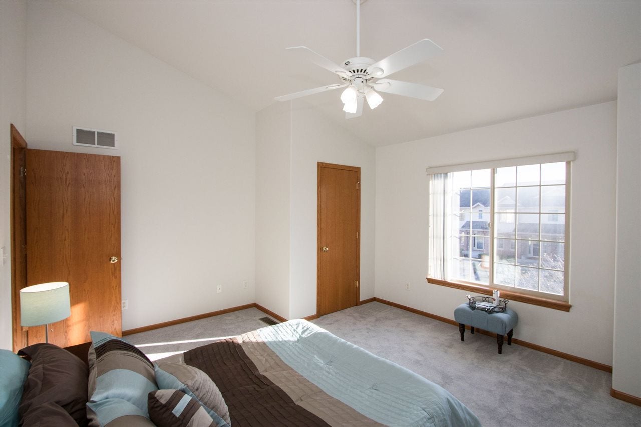 221 Camden Road Iowa City, IA 52245 - Photo 4 of 7 Gallery Image 4
