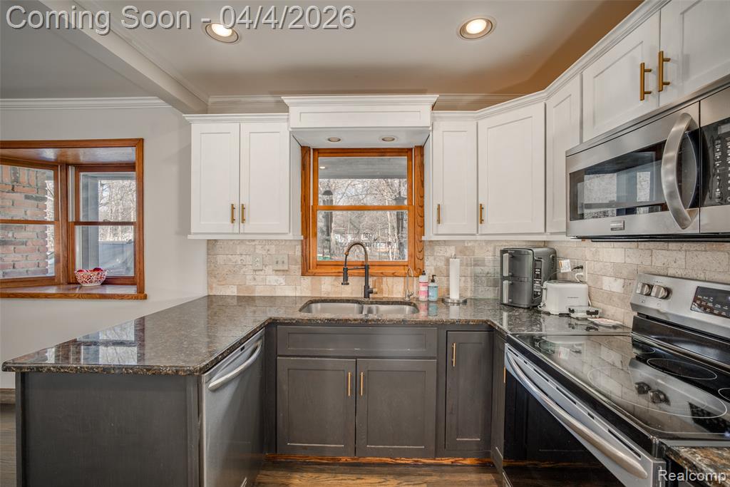 8183 Reese Road Clarkston, MI 48348 - Photo 9 of 41 Gallery Image 9