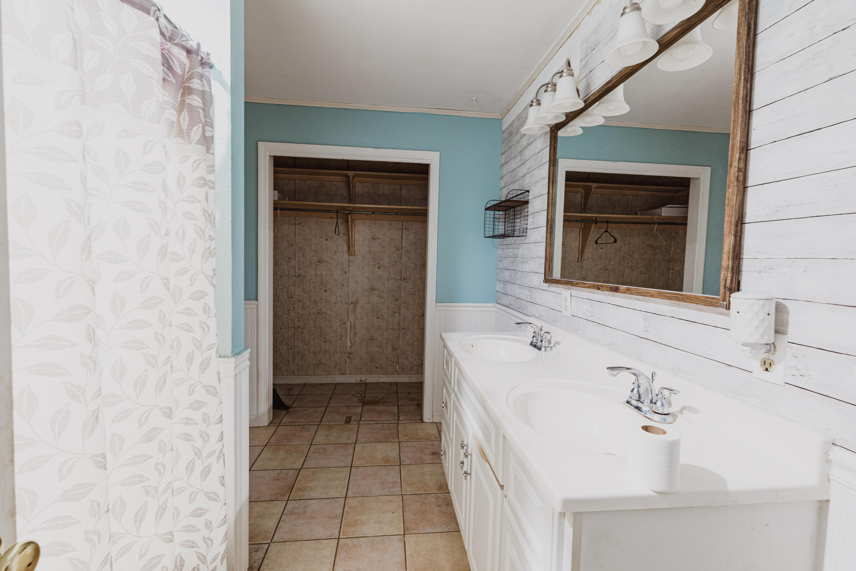 431 Clark Road Hermon, ME 04401 - Photo 23 of 54 431ClarkRd_TriciaLargay_May_2022-24