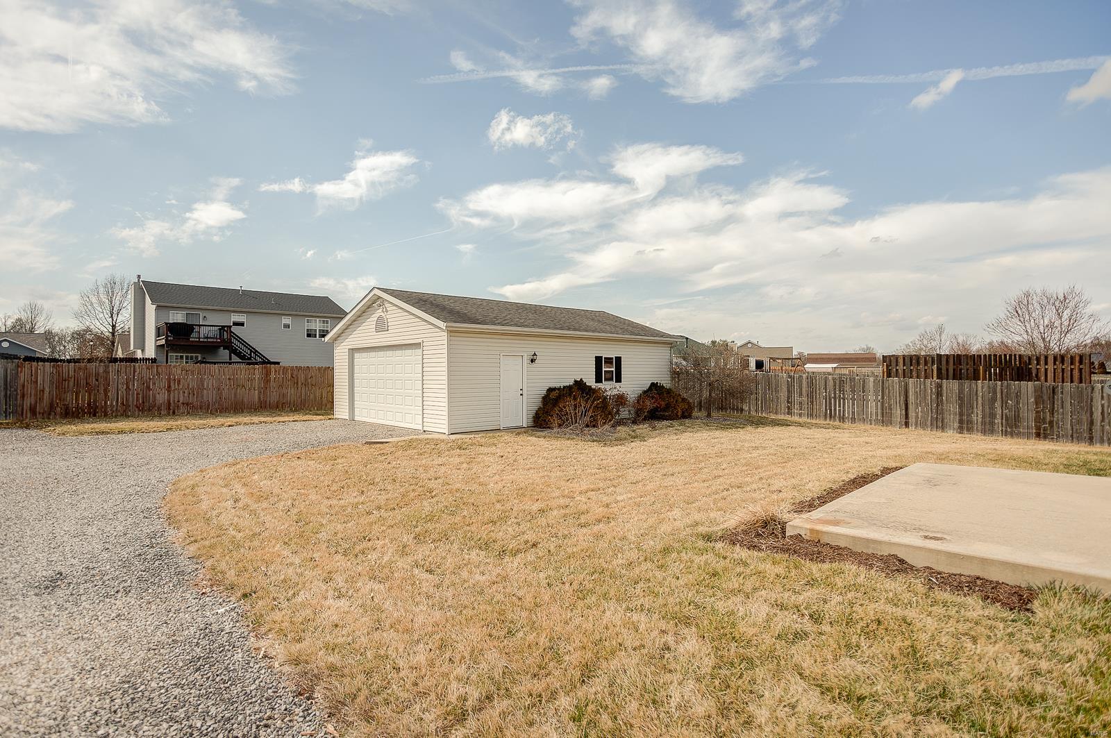 1831 Marine Road St. Jacob, IL 62281 - Photo 4 of 40