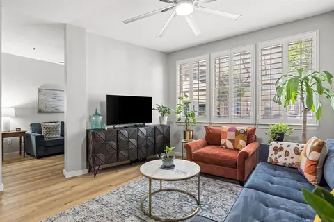 $259,999 | 201 West Lancaster Avenue, Unit 121, Fort Worth, TX 76102