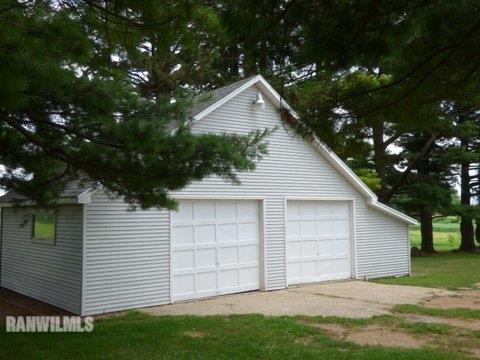 15476 West Nora Road Winslow, IL 61089 - Photo 17 of 23 a view of backyard of house and garage