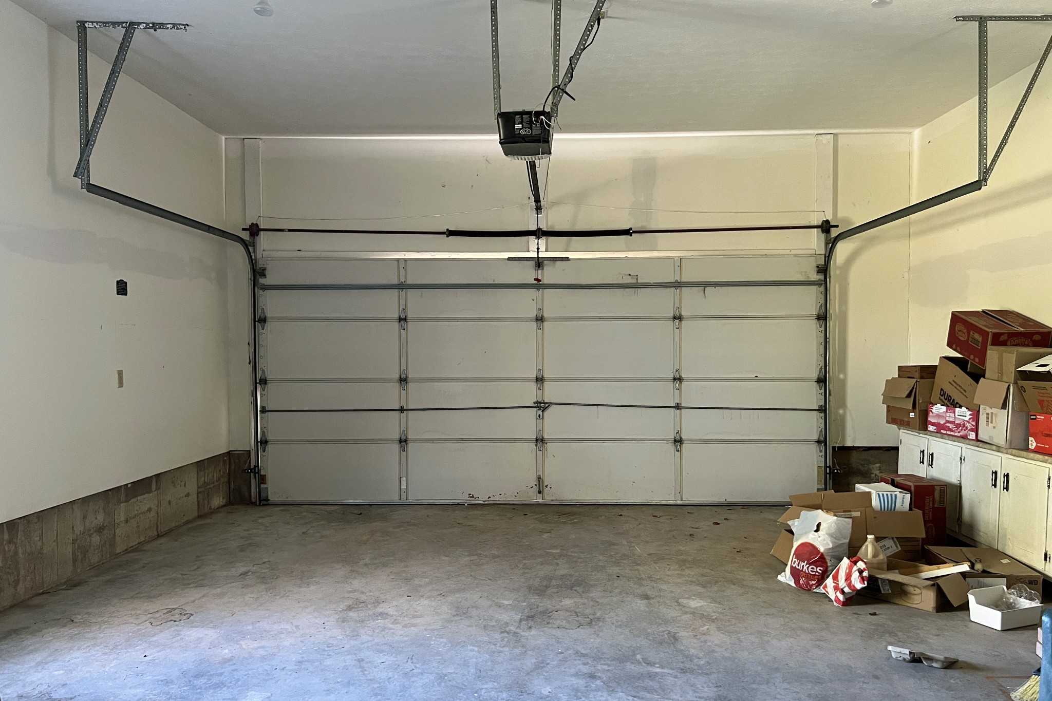 1015 Salem Road Franklin, KY 42134 - Photo 35 of 61 a view of a room with storage