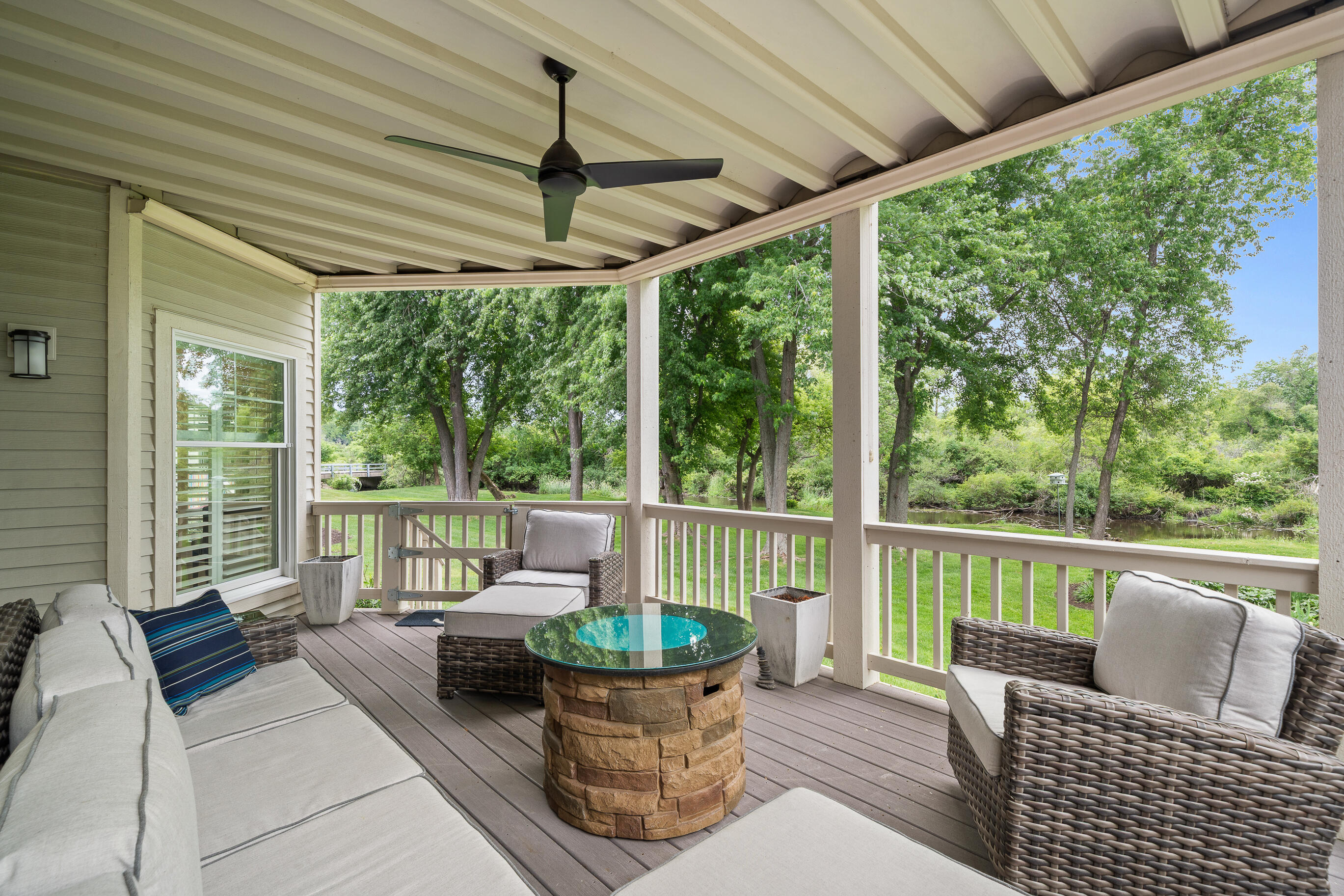 401 Abbey Ridge Court Fontana, WI 53125 - Photo 50 of 82 Covered Porch