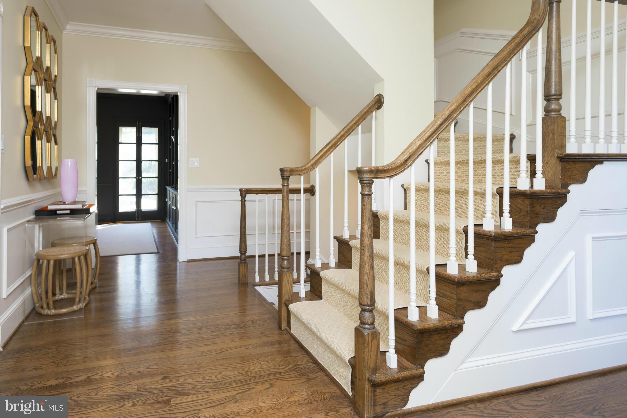 22 Buchanan Road Baltimore, MD 21212 - Photo 2 of 30 Foyer