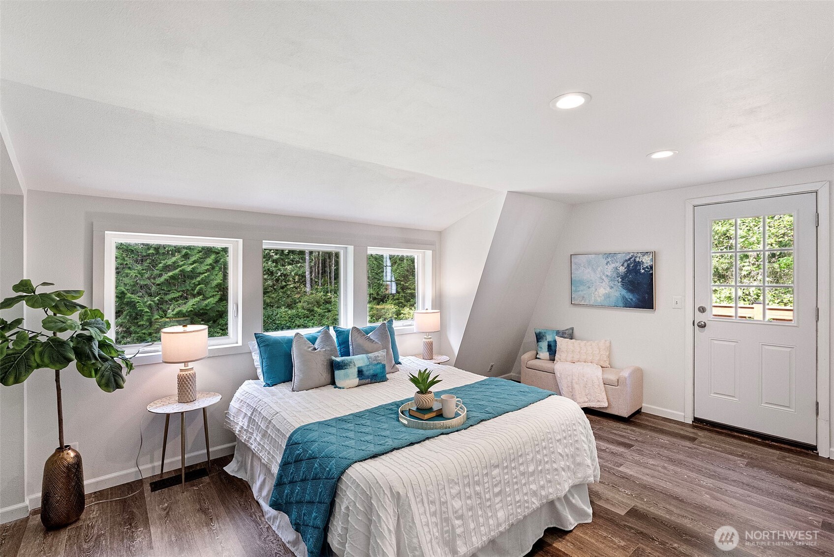 9001 Dishman Road Northwest Bremerton, WA 98312 - Photo 11 of 40