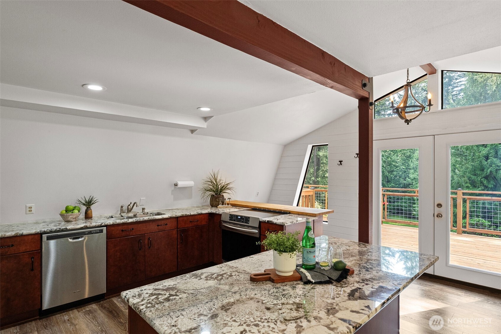 9001 Dishman Road Northwest Bremerton, WA 98312 - Photo 7 of 40