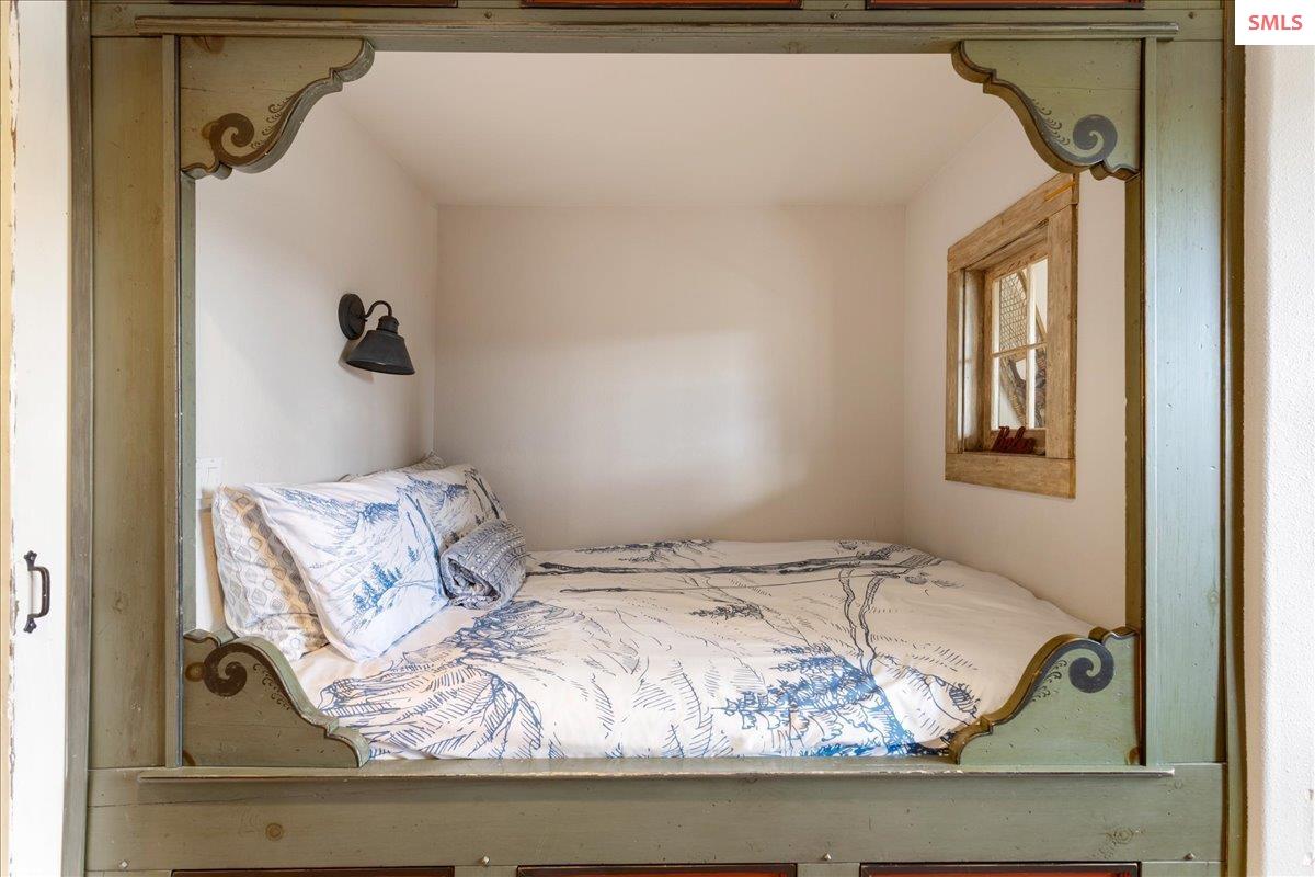 197 Mogul Hill Road, Unit 6 Sandpoint, ID 83864 - Photo 11 of 31 Gallery Image 11