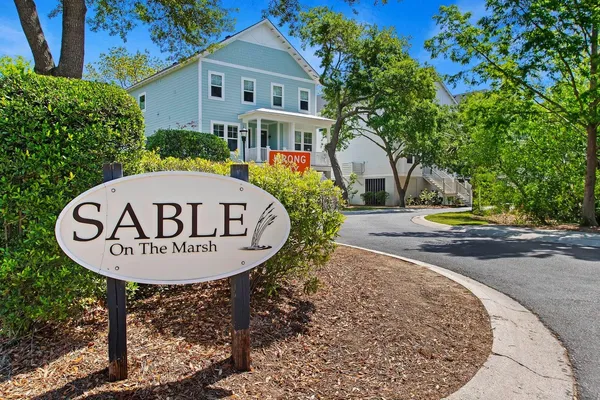 $685,000 | 118 Howard Mary Drive, Unit 118B, Charleston, SC 29412