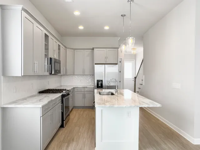 $699,000 | 118 Howard Mary Drive, Unit 118B, Charleston, SC 29412