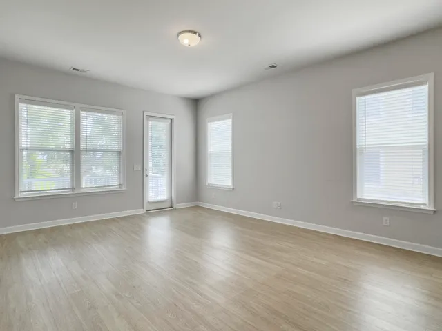 $699,000 | 118 Howard Mary Drive, Unit 118B, Charleston, SC 29412