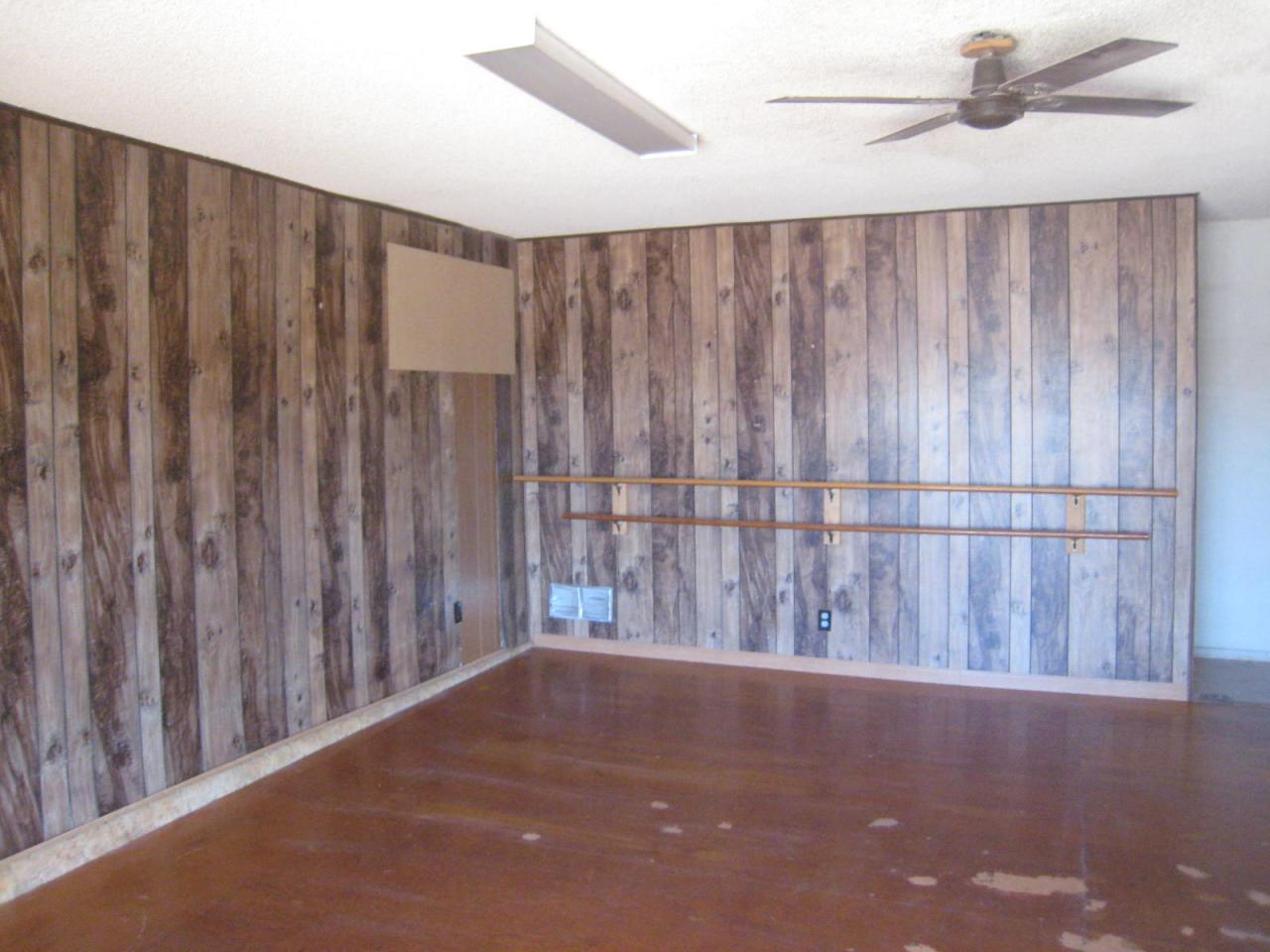 3314 East Nisbet Road Phoenix, AZ 85032 - Photo 5 of 25 Dance Studio