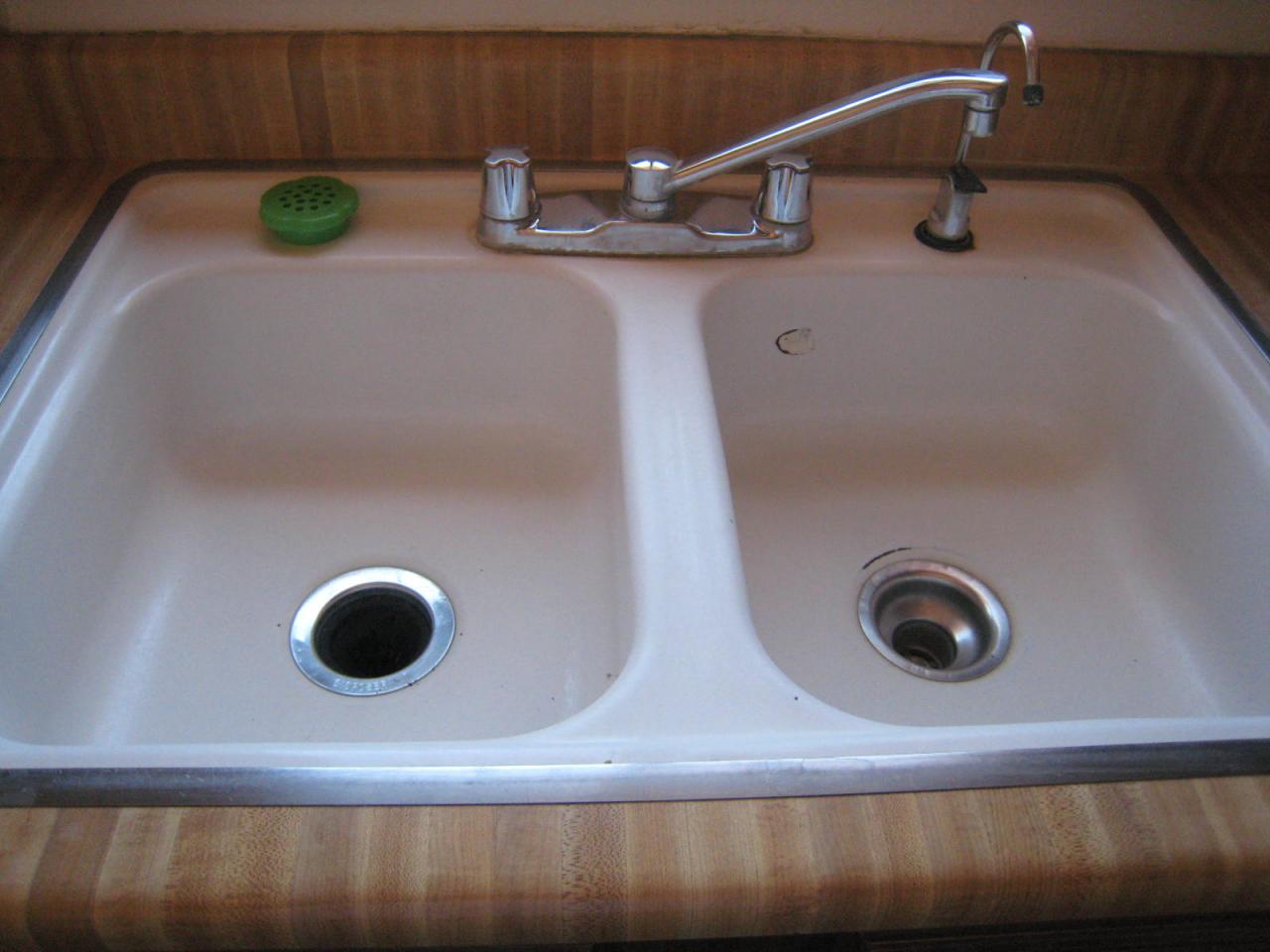 3314 East Nisbet Road Phoenix, AZ 85032 - Photo 9 of 25 Newer Kitchen Sink