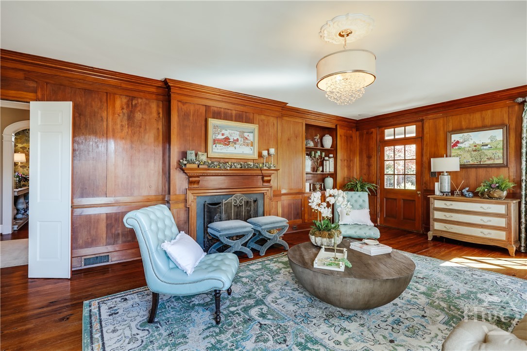 255 Plum Nelly Road Athens, GA 30606 - Photo 11 of 64 Main Family Room