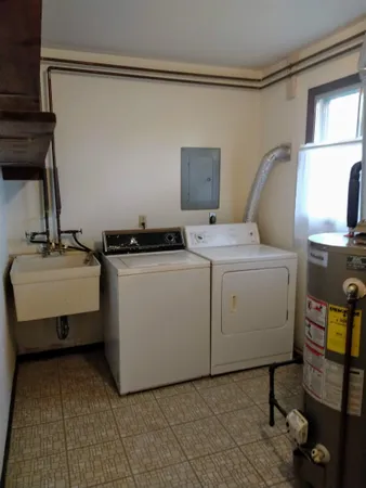 $395,000 | 417-419 Simonson Street, Cambridge, WI 53523