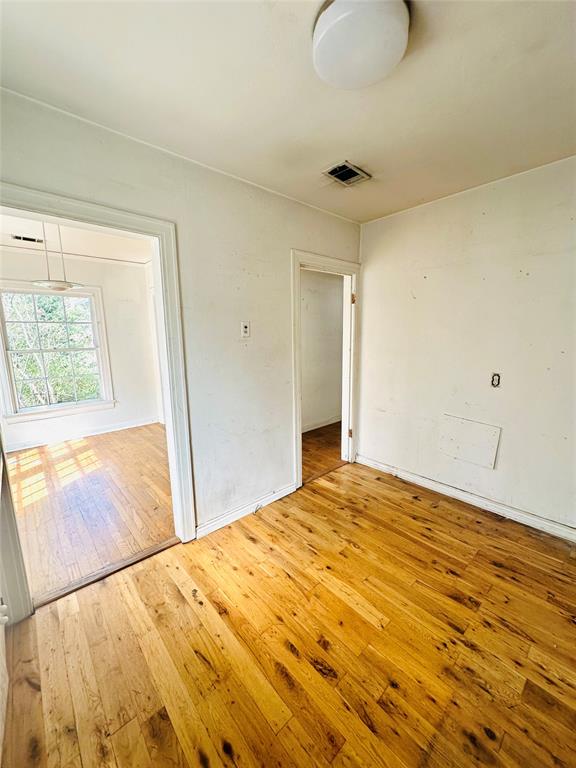 5114 Alcott Street Dallas, TX 75206 - Photo 11 of 24