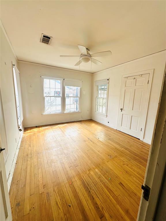 5114 Alcott Street Dallas, TX 75206 - Photo 12 of 24 Primary Bedroom in back