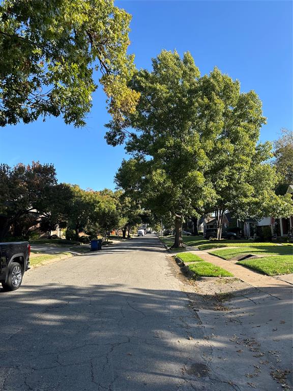 5114 Alcott Street Dallas, TX 75206 - Photo 22 of 24 Close to Henderson ave