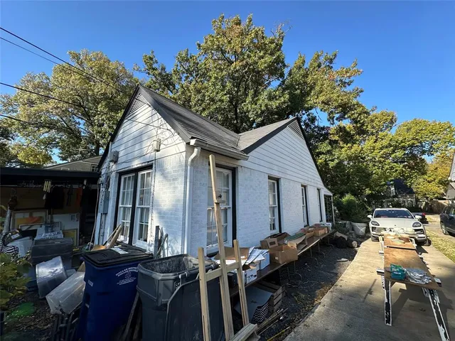 a street sign that is on a pole