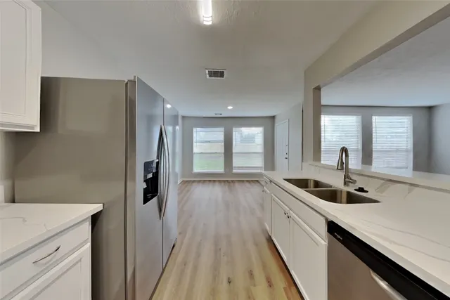 $2,050 | 18327 Willow Moss Drive, Katy, TX 77449