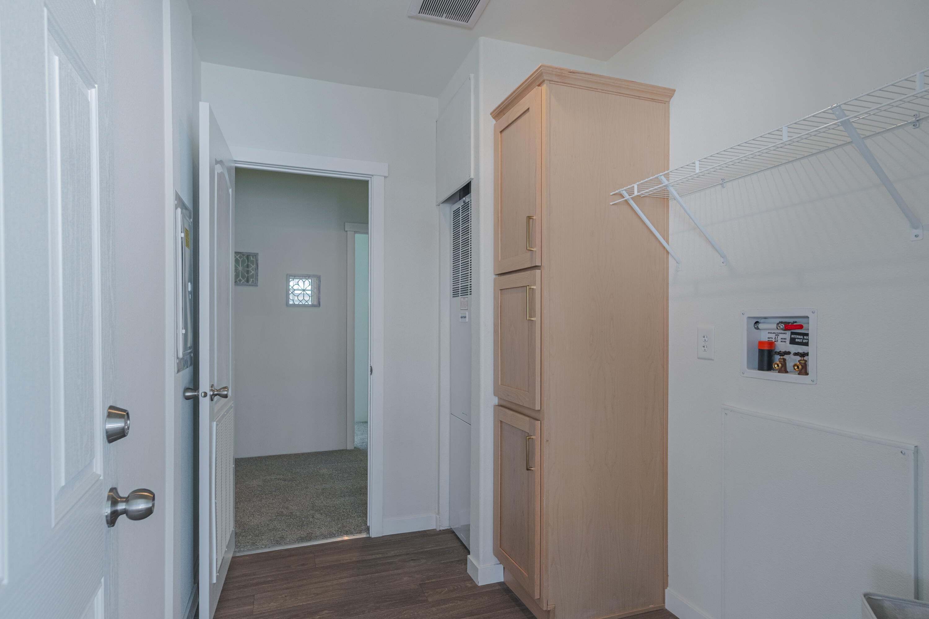 300 Luman Road, Unit 206 Phoenix, OR 97535 - Photo 14 of 40 OR206-14
