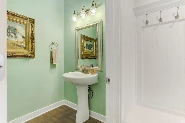 $599,900 | 5498 Abbe Wood Drive, Newburgh, IN 47630