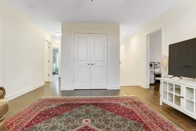 $599,900 | 5498 Abbe Wood Drive, Newburgh, IN 47630