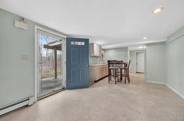 $595,000 | 24 Pellbridge Drive, Hopewell Junction, NY 12533