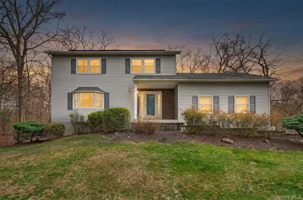 $595,000 | 24 Pellbridge Drive, Hopewell Junction, NY 12533