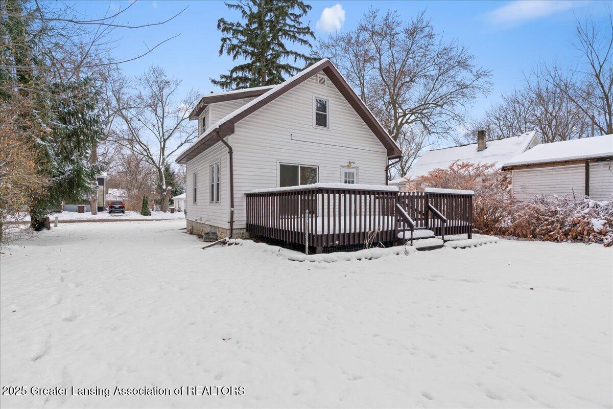 2106 Coolridge Road Holt, MI 48842 - Photo 33 of 38 06-Media Jett - 06