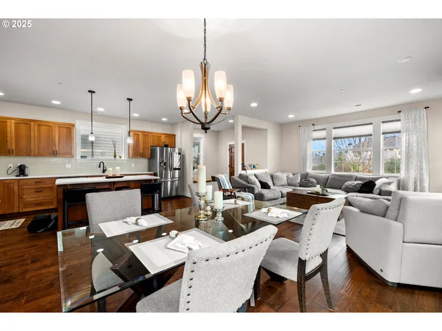 $611,900 | 28723 Southwest Serenity Way, Wilsonville, OR 97070