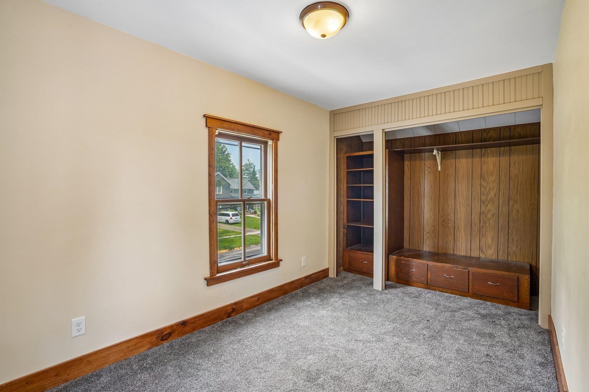 513 Waterloo Street Columbus, WI 53925 - Photo 24 of 28